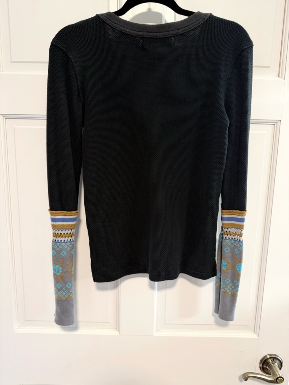 Free People We The Free Mikah Waffle Thermal M Black Patterned Knit Cuff Henley - Picture 2 of 6